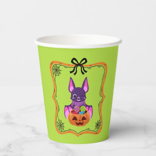 Halloween Bat With Candy 紙コップ (裏面)