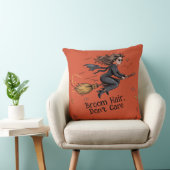 Halloween "Broom Hair, Don't Care" Throw Pillow クッション (椅子)