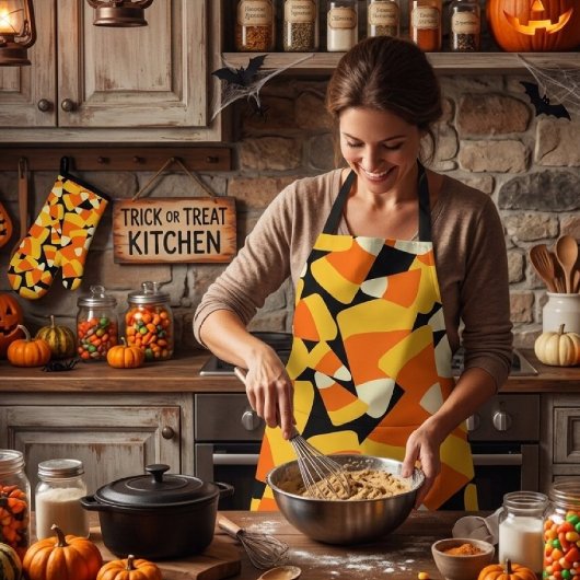 Halloween Candy Corn Seamless Pattern エプロン