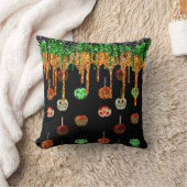 Halloween Caramel Decorated Candy Apples クッション (ブランケット)