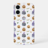 Halloween Cats and Pumpkins Pattern iPhone 16ケース (裏面)