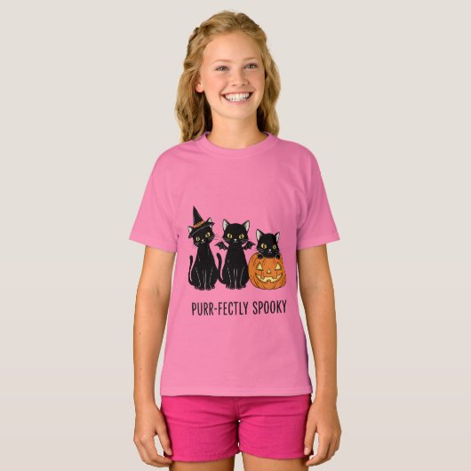 Halloween cats with a pumpkin  tシャツ (正面フル)