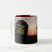 Halloween Coffee Mug Haunted Graveyard. ツートーンマグカップ (正面左)