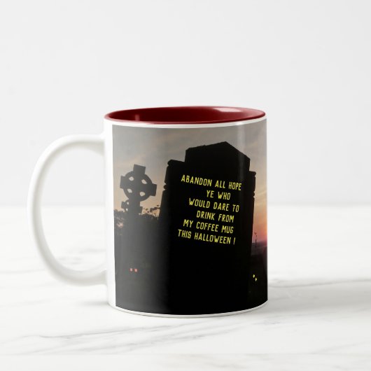 Halloween Coffee Mug Haunted Graveyard. ツートーンマグカップ (左)