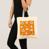 Halloween cute ghosts on orange background  トートバッグ (正面(商品))