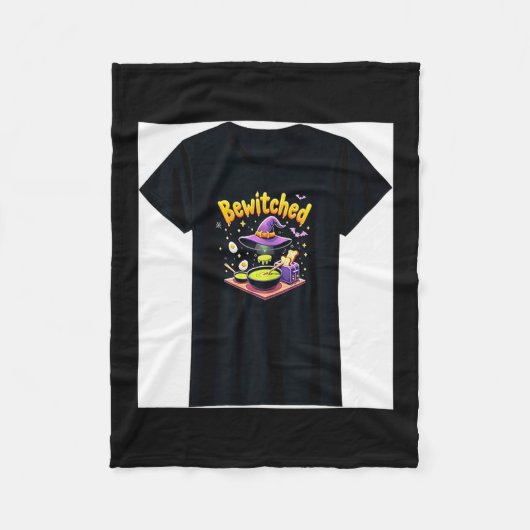 Halloween Family Home Bewitched Breakfast Maker  フリースブランケット (正面)