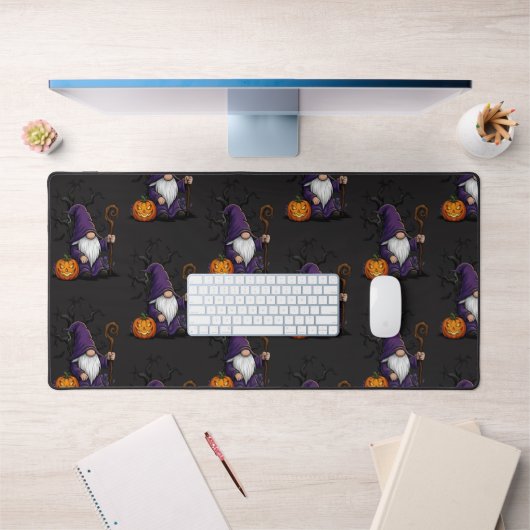 Halloween Gnome Desk Mat デスクマット (オフィス1)