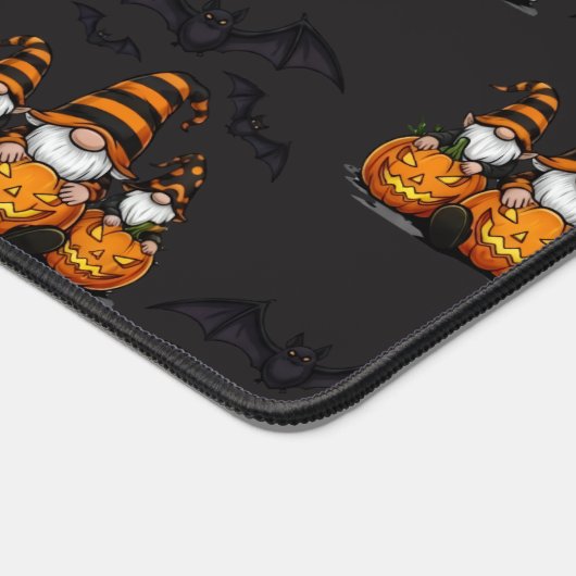 Halloween Gnome Desk Mat デスクマット (コーナー)