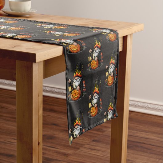 Halloween Gnome Table Runner ショートテーブルランナー (インサイチュ)