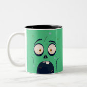 Halloween Green Scared Zombie Coffee Mug ツートーンマグカップ (左)