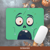 Halloween Green Scared Zombie Mousepad マウスパッド