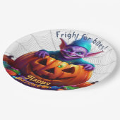 Halloween Grimlin With Trick or Treat Candy ペーパープレート (アングル)