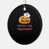 Halloween Nurse Trick or Treatment Classic T-Shirt セラミックオーナメント (左)