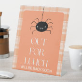 Halloween Orange Gingham Spider Out For Lunch  台座サイン (インサイチュ)