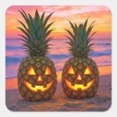 Halloween Pineapple Jack-o-lanterns On a Beach スクエアシール (正面)