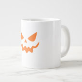 Halloween Pumpkin Face Mug – Cute & Festive Orange ジャンボコーヒーマグカップ (正面右)