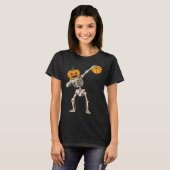 Halloween Pumpkin Skeleton Basketball Dabbing Tシャツ (正面フル)