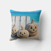 Halloween Seashore Sand Jack o' Lanterns  クッション (裏面)