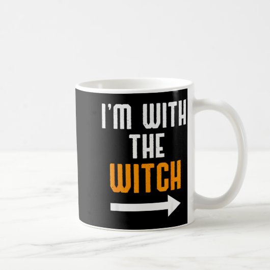 Halloween Shirts For Men I'm With The Witch Funny  コーヒーマグカップ (右)