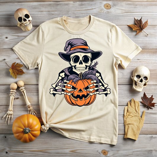 Halloween skull, a macabre hug tシャツ