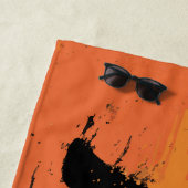 Halloween Smiley Graphic Art – Orange Horror Style ビーチタオル (インサイチュ)