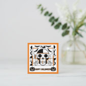 Halloween-style skull, bats, spider webs スクエア名刺 (スタンド正面)
