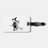 Halloween Witch and Clown Riding Broomstick ラゲッジタグ (裏面横)