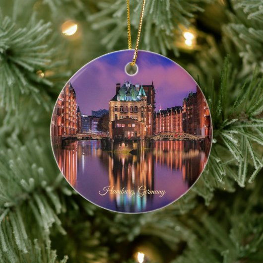 Hamburg, Germany at Night セラミックオーナメント (ツリー)
