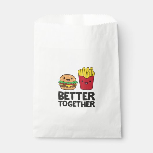 Hamburger and French Fries Love Fast Food Better T フェイバーバッグ (正面)