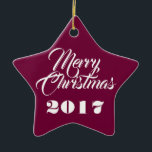 HAMbWG -オーナメント – スター – パーソナル化可能 セラミックオーナメント<br><div class="desc">HAMbWG -オーナメントスター – Personalizable – 前面と背面の両方をパーソナライズする。オーナメントはどんな色でもできるがブルゴーニュを選んだ!</div>