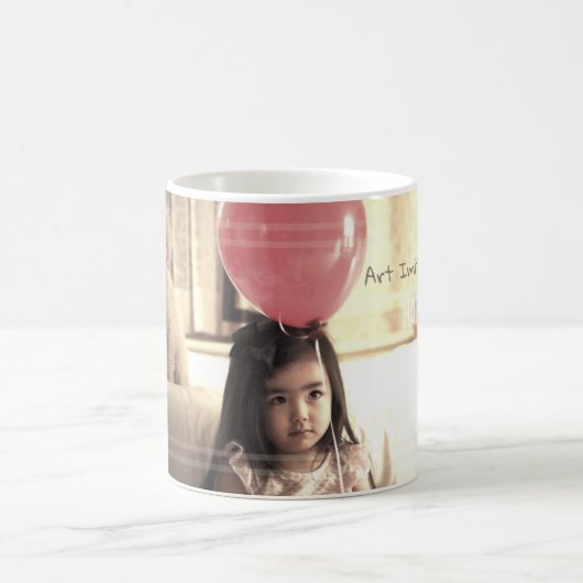 HAMbWG – コーヒーマグ – バロンと子犬の女の子 コーヒーマグカップ (中央)