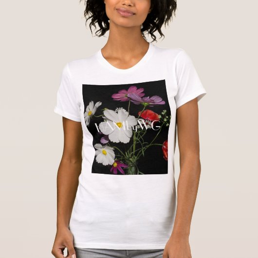 HAMbyWG – ワイルドフラワー、黒い背景 Tシャツ (正面)