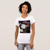 HAMbyWG – ワイルドフラワー、黒い背景 Tシャツ (正面フル)