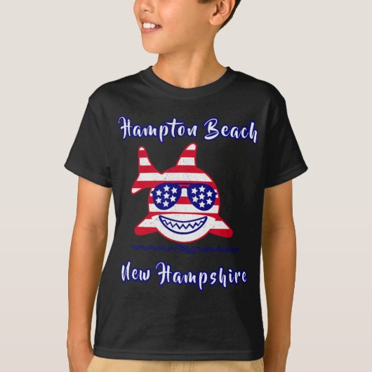 Hampton Beach New Hampshire Patriotic Usa Flag Whi Tシャツ (正面)