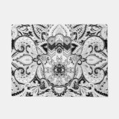 Hamsa手-ファティマのグレースケールの手 ドアマット (正面)