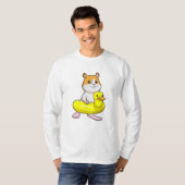 Hamster atビーチとDuck as Swim ring Tシャツ (正面フル)