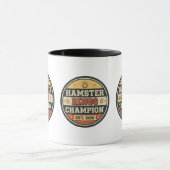 Hamster Rings Champion Retro Badge マグカップ (中央)