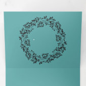 Hand 絵を描 White &  Aqua雪片オンティール（緑がかった色）写真 三つ折りクリスマスカード (内部最初)