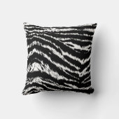 Hand Drawn Abstract Two Colors Zebra Stripes Repea クッション (裏面)