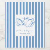 hand drawn Blue Couple Swan Whimsical Wedding ワインラベル (シングルラベル)