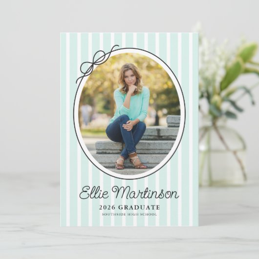 Hand Drawn Bow Photo Graduation Party Invitation 招待状 (スタンド正面)