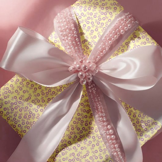 Hand drawn ditsy Lavender Daisies – Mini Floral ラッピングペーパー