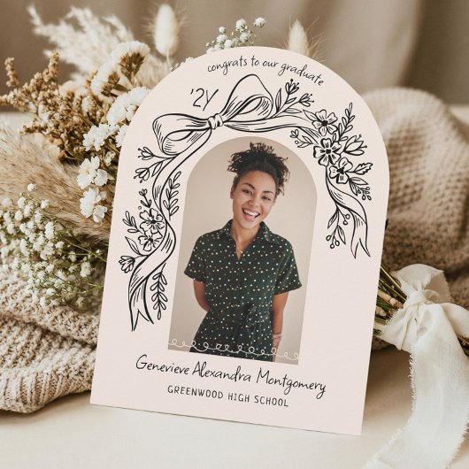 Hand Drawn Floral Bow Arch Photo Graduation Party 招待状
