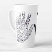 Hand Drawn Heart Hands Beer Stein カフェラテマグ (左アングル)