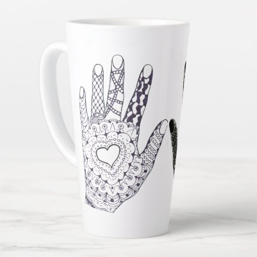 Hand Drawn Heart Hands Beer Stein カフェラテマグ (左アングル)