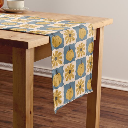 Hand Drawn Pumpkin Check Print Table Runner ロングテーブルランナー (インサイチュ)