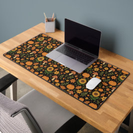 Hand Drawn Rustic Fall Pattern Desk Mat デスクマット