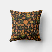 Hand Drawn Rustic Fall Pattern Throw Pillow クッション (裏面)