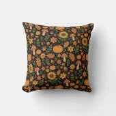 Hand Drawn Rustic Fall Pattern Throw Pillow クッション (正面)