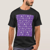 Hand Drawn Snowflake Blizzard With Purple Backgrou Tシャツ (正面)